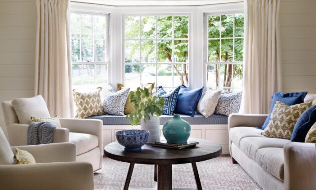 How to Decorate Bay Window in Living Room Creative Ideas and Tips